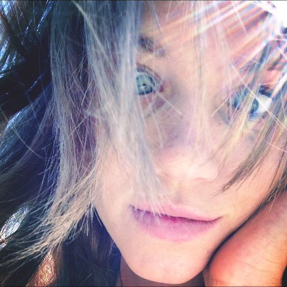 Profile Picture of Devon Outcault (@devonoutcault) on Poshmark