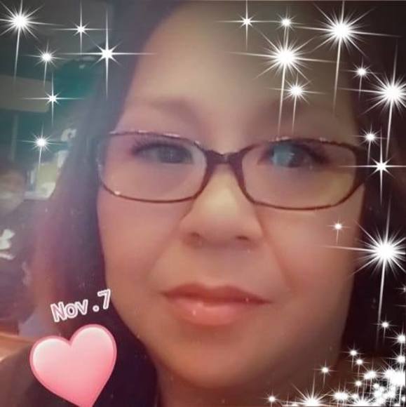 Profile Picture of Angela Arredondo (@arredondo70) on Poshmark