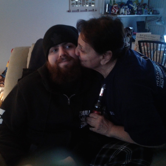 Kim Rager - Poshmark Profile Picture of Kim Rager (@stlrgrl26) on Poshmark