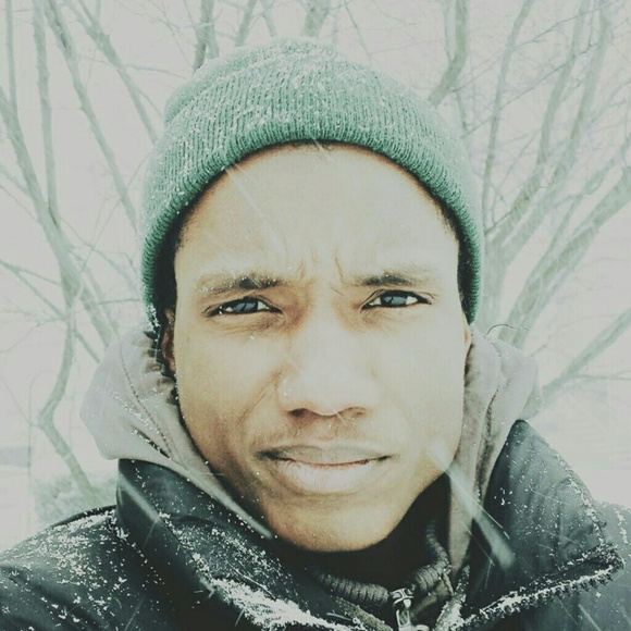 Profile Picture of Joseph Fletcher (@joeythegiant) on Poshmark