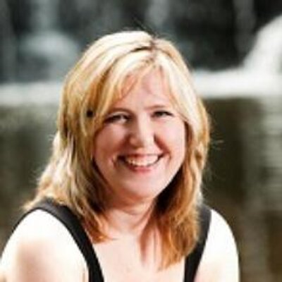 Profile Picture of Amy Unger Lewis (@TheMaypole8) on Twitter