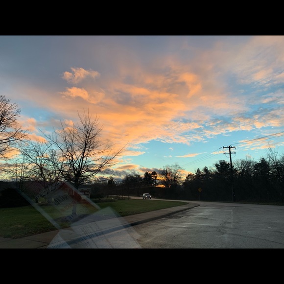 Profile Picture of Taron Smith (@amir510) on Poshmark