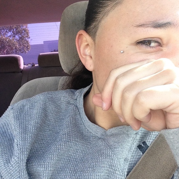 Profile Picture of Sammy Silva (@sambam1000) on Poshmark