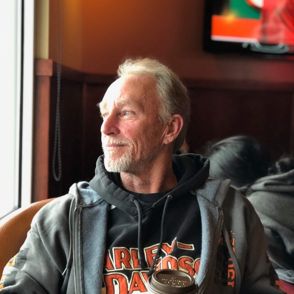 Profile Picture of Eric Conner (@conneroh1) on Poshmark