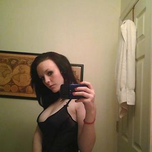 Profile Picture of Summer Deaton (@sexy6gothic6chick6) on Myspace