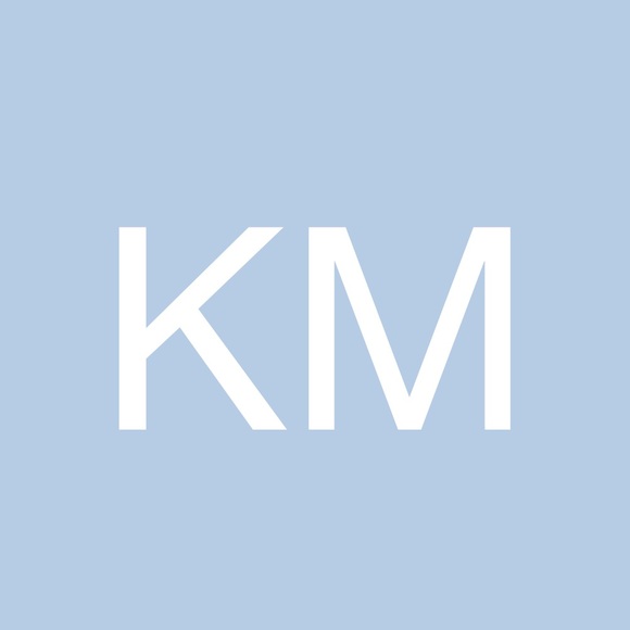 Profile Picture of Kevin Mueller (@kevinmueller118) on Poshmark