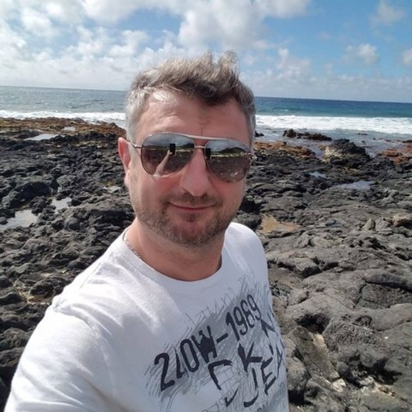 Profile Picture of Kazimierz Buczynski (@kaseybuczynski) on Poshmark