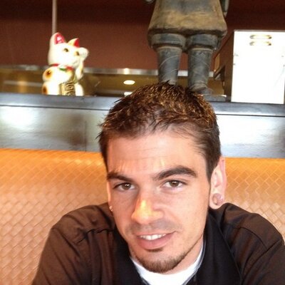 Profile Picture of Kevin Bias (@DGAF_bias) on Twitter
