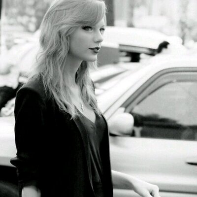 Profile Picture of Taylor Swift* (@Jeanie_Swifty) on Twitter