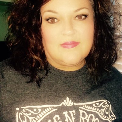 Profile Picture of Danielle Wolfe (@daniellewolfe11) on Twitter