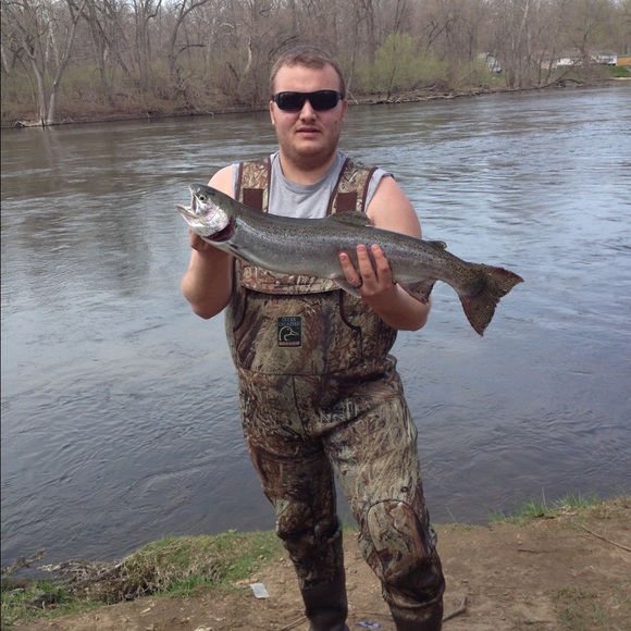 Profile Picture of David Prater (@mp_8252103) on Poshmark