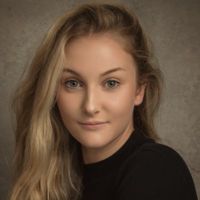 Profile Picture of Lucy Light (@Lucy_Light10) on Twitter