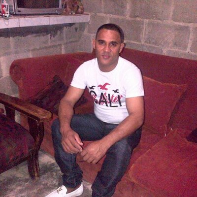 Profile Picture of Domingo Calderon (@Domingo_12845) on Twitter