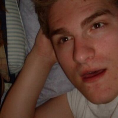 Profile Picture of Robert Locke (@LockeGuy) on Twitter