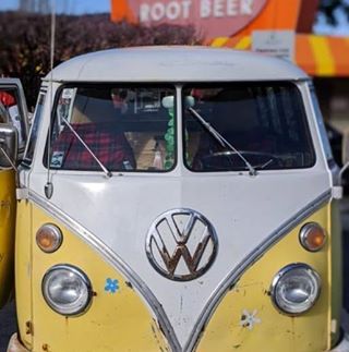Profile Picture of Jeremy Clayton (@vw.adct) on Facebook