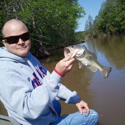 Profile Picture of Justin Bogle (@Finsuprebs) on Twitter