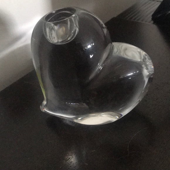 Profile Picture of Kristina Huwer (@kristinahuwer) on Poshmark