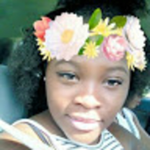 Profile Picture of Chris Chicoye (@chrischicoye) on Poshmark