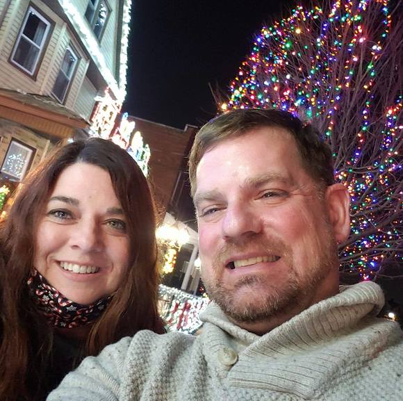 Profile Picture of Robert Booth (@robertbooth330) on Poshmark