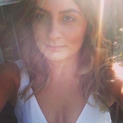 Profile Picture of Alana M (@AlanaMarkulis) on Twitter
