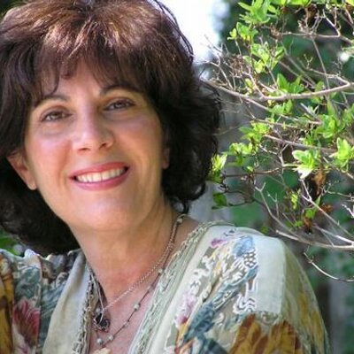 Profile Picture of Marlene Moore Gordon (@HandPrintsOnMy) on Twitter