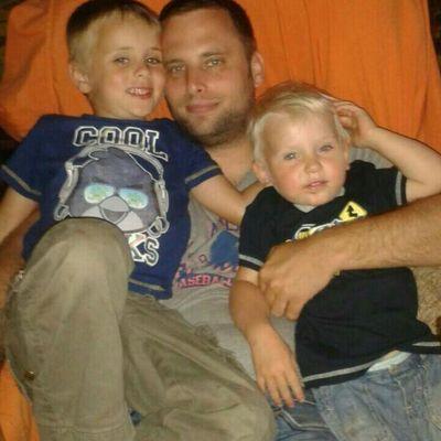 Thomas Schiller - Twitter Profile Picture of Thomas Schiller (@tschiller_81) on Twitter