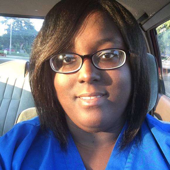 Profile Picture of Latasha Hooker (@lhooker1515) on Poshmark