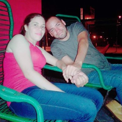 Profile Picture of Alex Y Alexa..pareja Real (@jiminspleasure) on Twitter