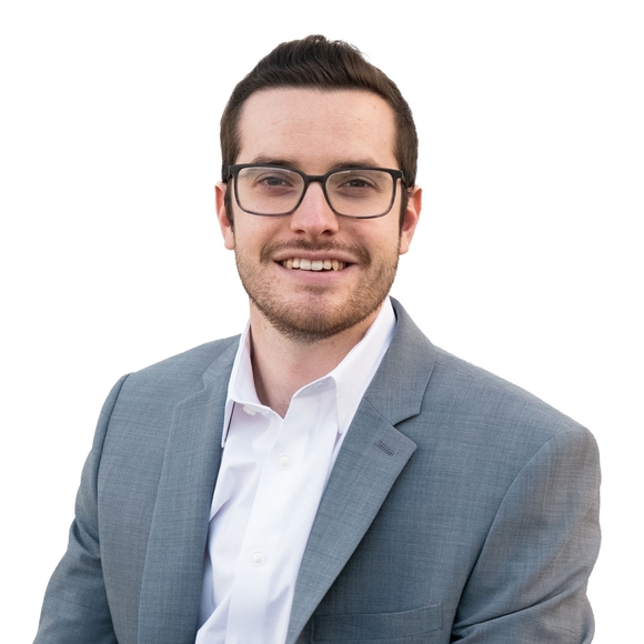 Profile Picture of Christian Roberts (@thesearobin) on Poshmark