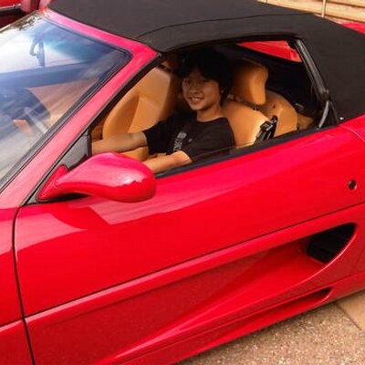 Profile Picture of Nick Tran (@iEXOTICS) on Twitter