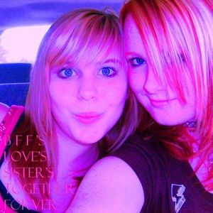 Profile Picture of Shelley Holmes (@shelleyannesp) on Myspace