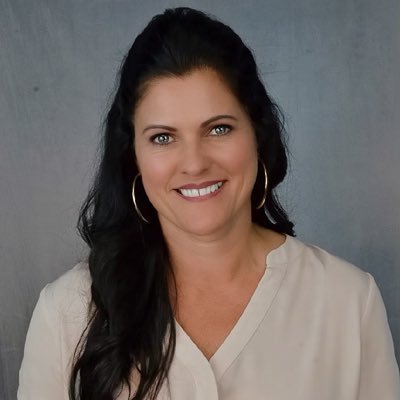 Profile Picture of Heidi Maynard (@HeidiMaynard15) on Twitter