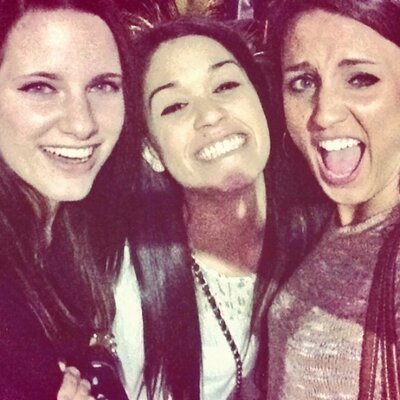 Profile Picture of Mia Marie (@miagauthier) on Twitter