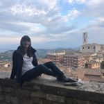 Profile Picture of Clarissa Leonardi (@cl.leos) on Instagram