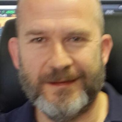 Profile Picture of Mike Powell (@pow_mike) on Twitter