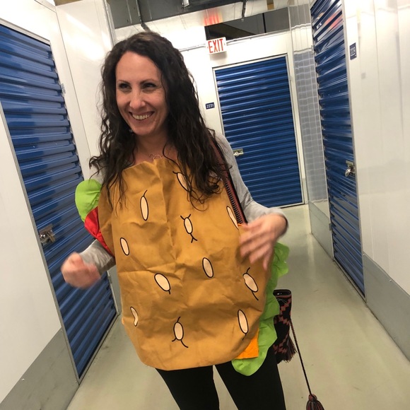 Profile Picture of Jessica Rotante (@jrotante) on Poshmark