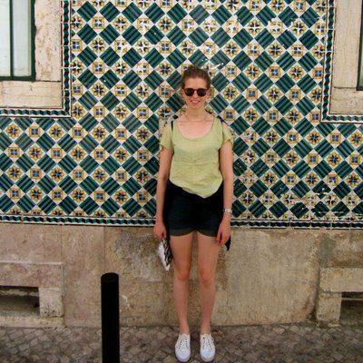 Profile Picture of Eleanor James (@ejames__) on Twitter