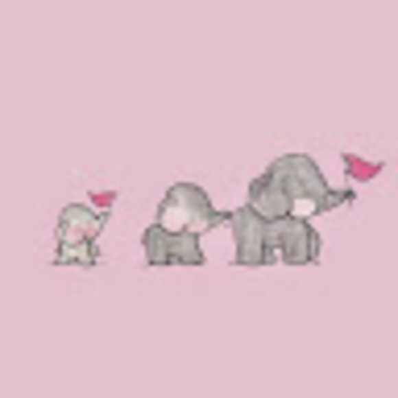 Profile Picture of Kirstie Debono (@kirstiedebono) on Poshmark