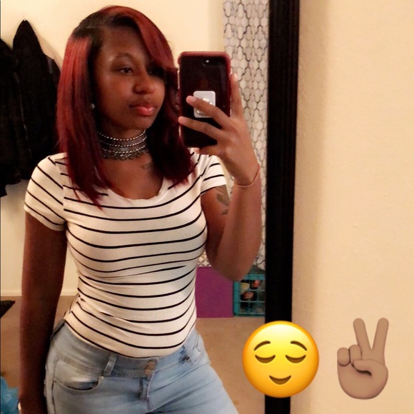 Profile Picture of Jazmine Miliner (@miliner1218) on Poshmark