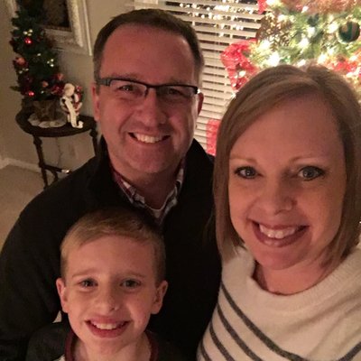 Profile Picture of Kim Hurt (@KimHurt05) on Twitter