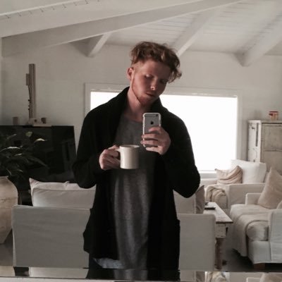 Profile Picture of Alex Golden (@alex_golden123) on Twitter