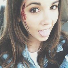 Profile Picture of Isabelle Hale (@MischiefAwaken) on Twitter