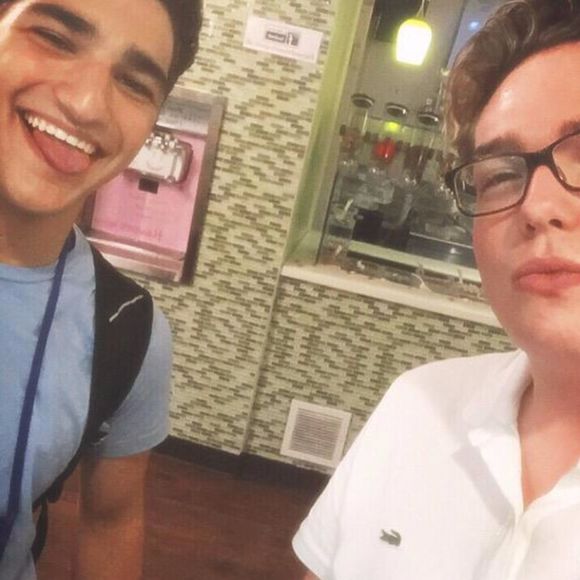 Profile Picture of Daniel Chastant (@dchastant) on Poshmark