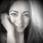 Profile Picture of Ruby Vázquez (@rubyvazquez.design) on Instagram