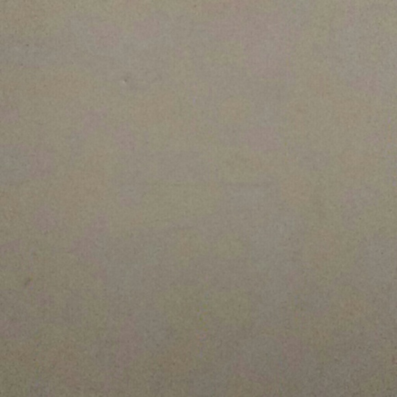 Profile Picture of Brianna Poole (@crazybri1821) on Poshmark