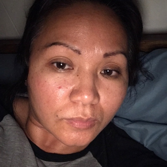 Profile Picture of Kim An (@ankim310) on Poshmark