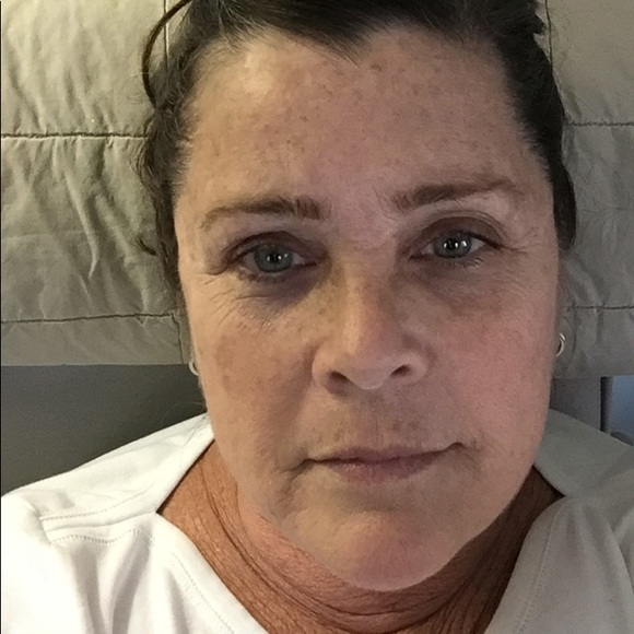 Profile Picture of Sherri Singleton (@sls1961) on Poshmark