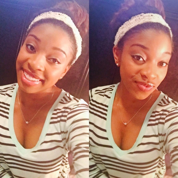 Profile Picture of Chloe Harrell (@chloeh016) on Poshmark