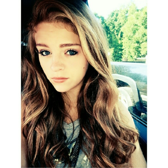 Profile Picture of Loren Jones (@loren_jones) on Poshmark