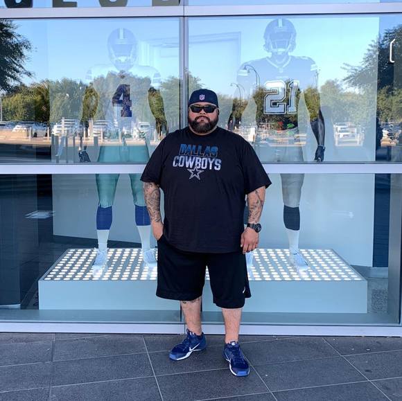 Profile Picture of Andy Silva (@likeamug1968) on Poshmark